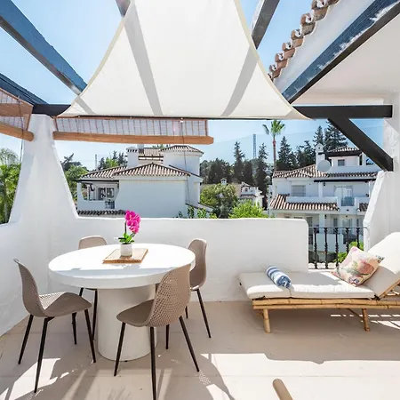Naranjos Modern 2 Bedroom Penthouse With Views * Marbella